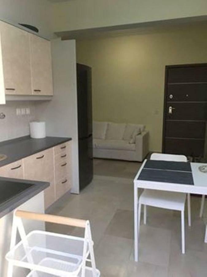 Grace Apartments Лутракі Екстер'єр фото