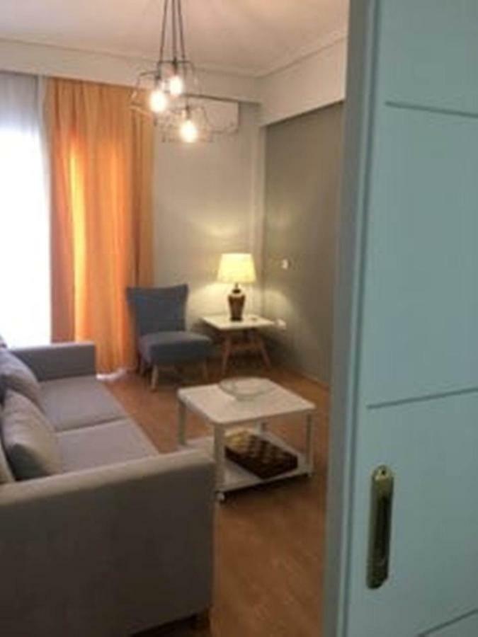 Grace Apartments Лутракі Екстер'єр фото