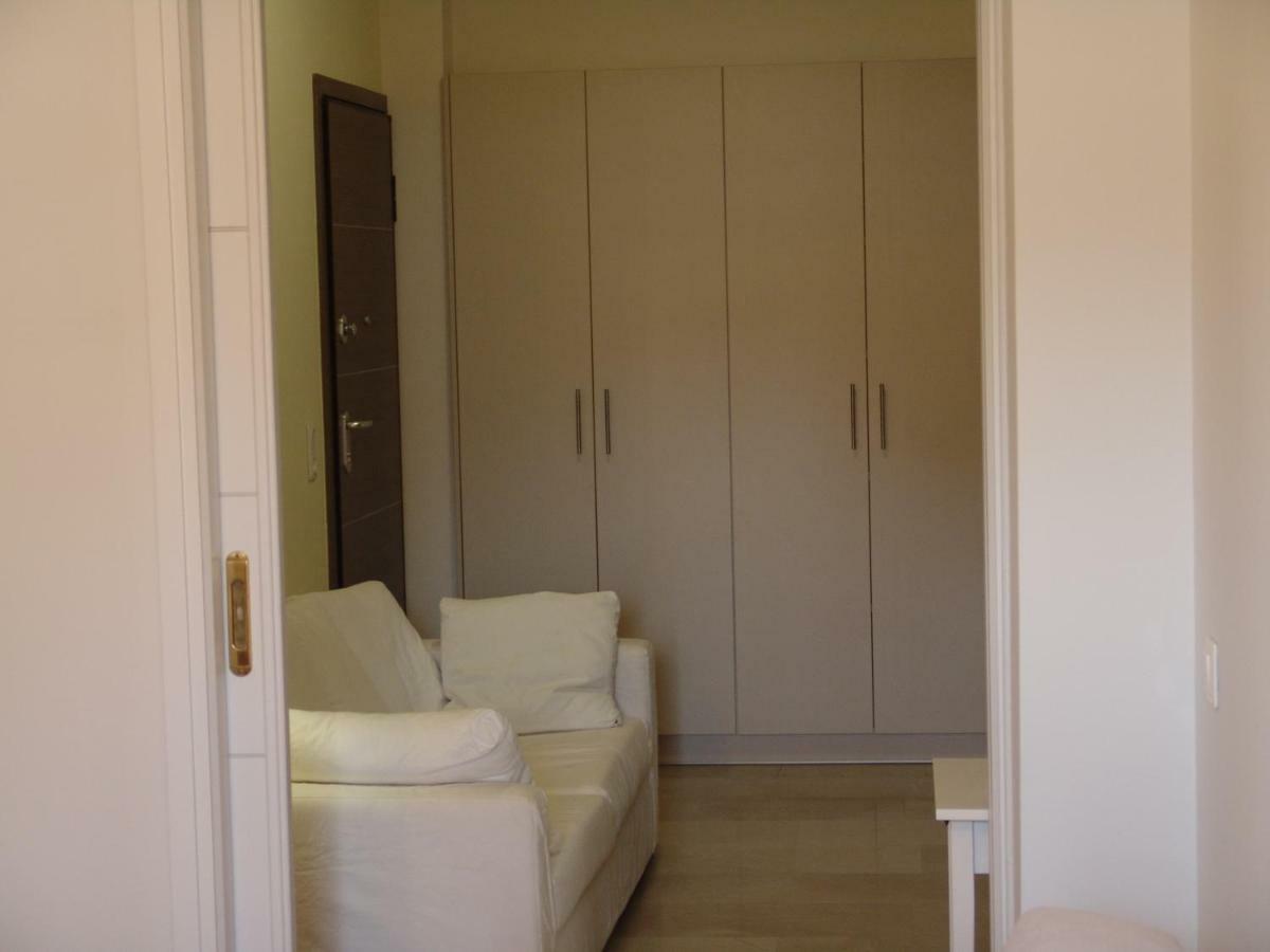Grace Apartments Лутракі Екстер'єр фото